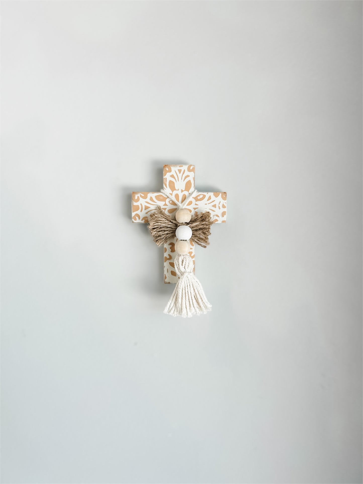 Pheeta Wall Cross Beige - Mini