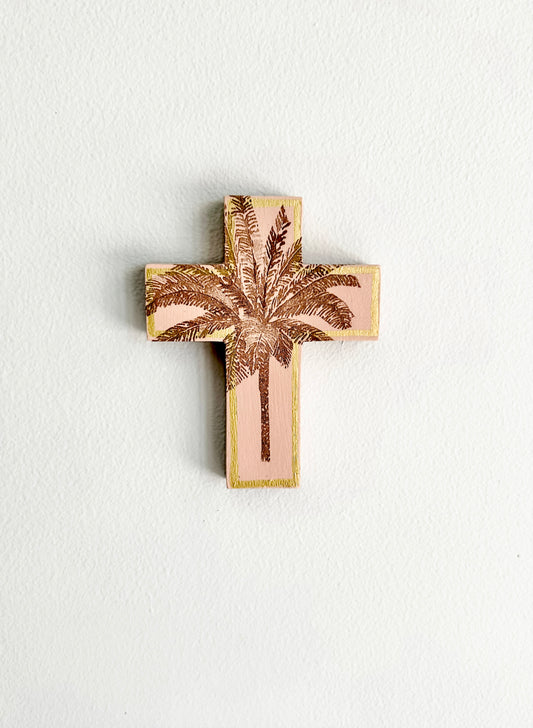Decor for your holiday home, vacation rental, Airbnb property, decorate tropical style. For lovers of peach and peachy pink. Palm tree decor. Palm tree wall cross. Neutral browns and pinks. Decor for a little girl's room.