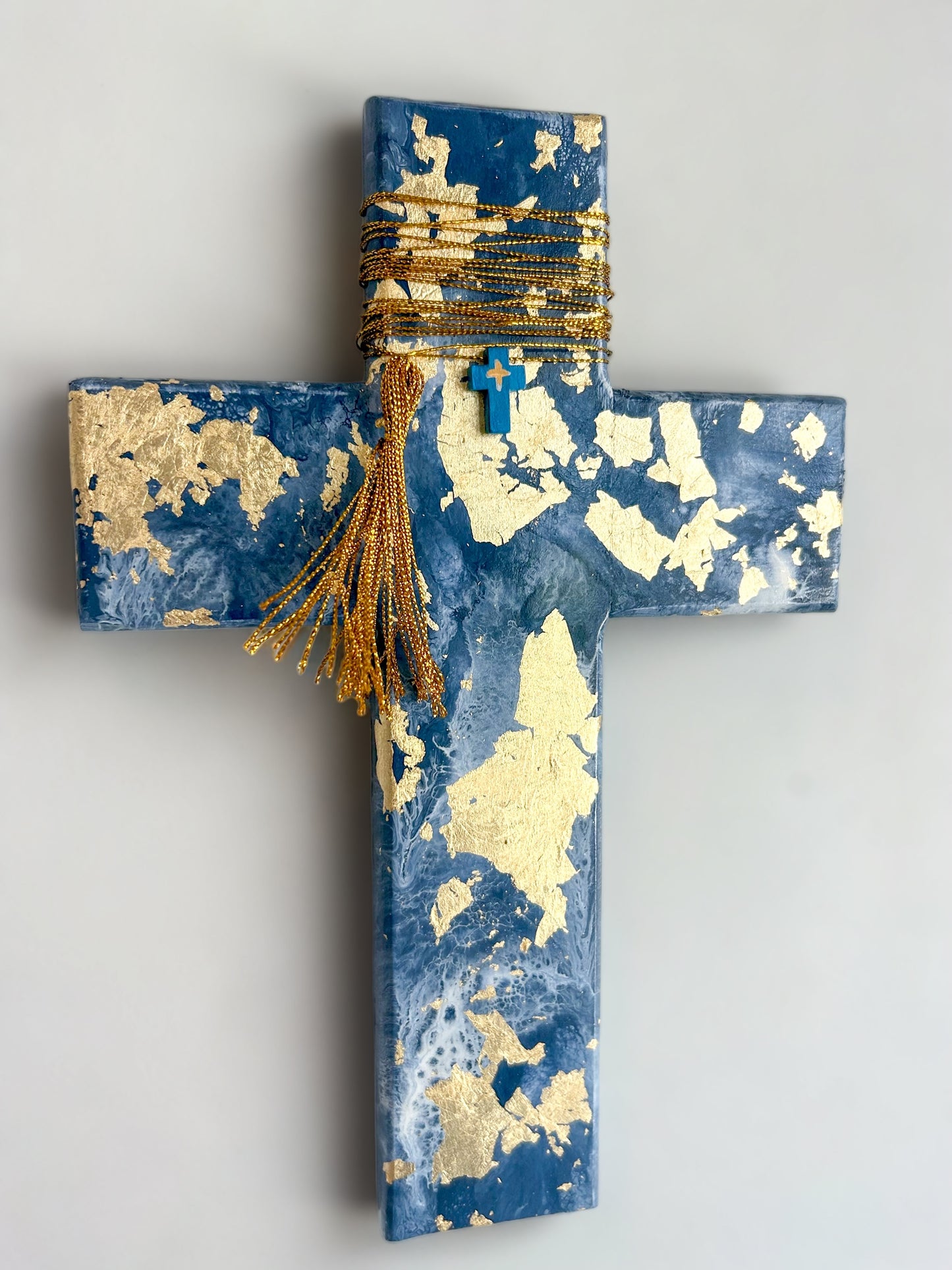 Gaia Wall Cross Blue - Large