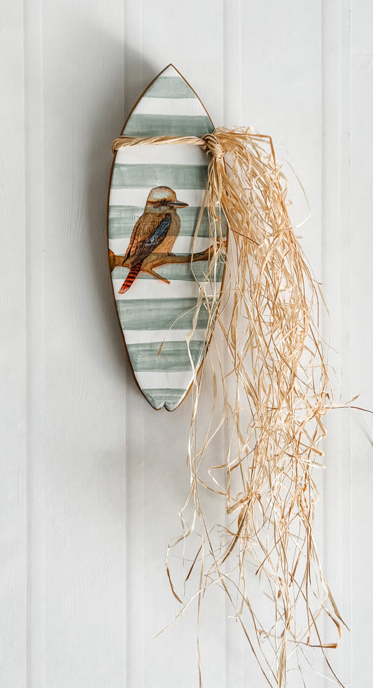 For lovers of surfing, desert tones, modern Australian vibe decor, beautiful details, wall decorations. Gift for someone who loves the kookaburra. Gift for a surfer in Australia. 
Decor for your holiday home, country house, dream home, Airbnb property, bush retreat, beach house, vacation property. Home in the bush. For lovers of Australian culture. Aussie decor. Coastal boho decor perfect for decorating in your dream home, beach house, etc. Or to give as a gift for Christmas! Affordable gift idea.