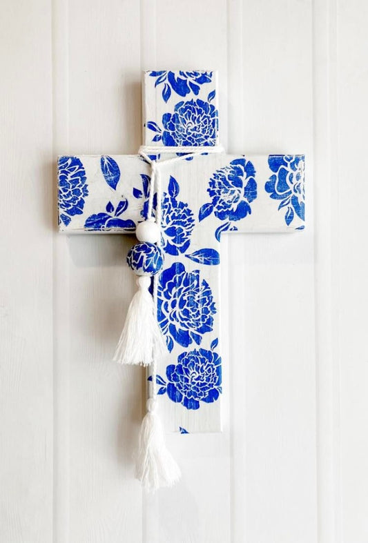 seaside cottage vibes, present for mothers and grandmothers, for lovers of blue and white. Blue and white wall decor. Chinoiserie wall art. Hamptons wall art. Gift Ideas for Birthday, Easter, Christmas, Housewarming, First Holy Communion, Baptism, New Baby, Baby Shower, Christening, Confirmation, Graduation, Wedding, Anniversary, Mother's Day, Father's Day. Hamptons style gift. Decor for your Hamptons home, holiday home, beach house, dream home, Airbnb property, Coastal Home, beach house
